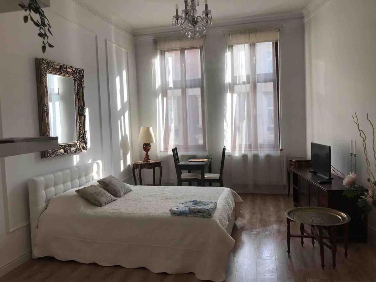 Studio Appartment In Old Town 克拉科夫 外观 照片